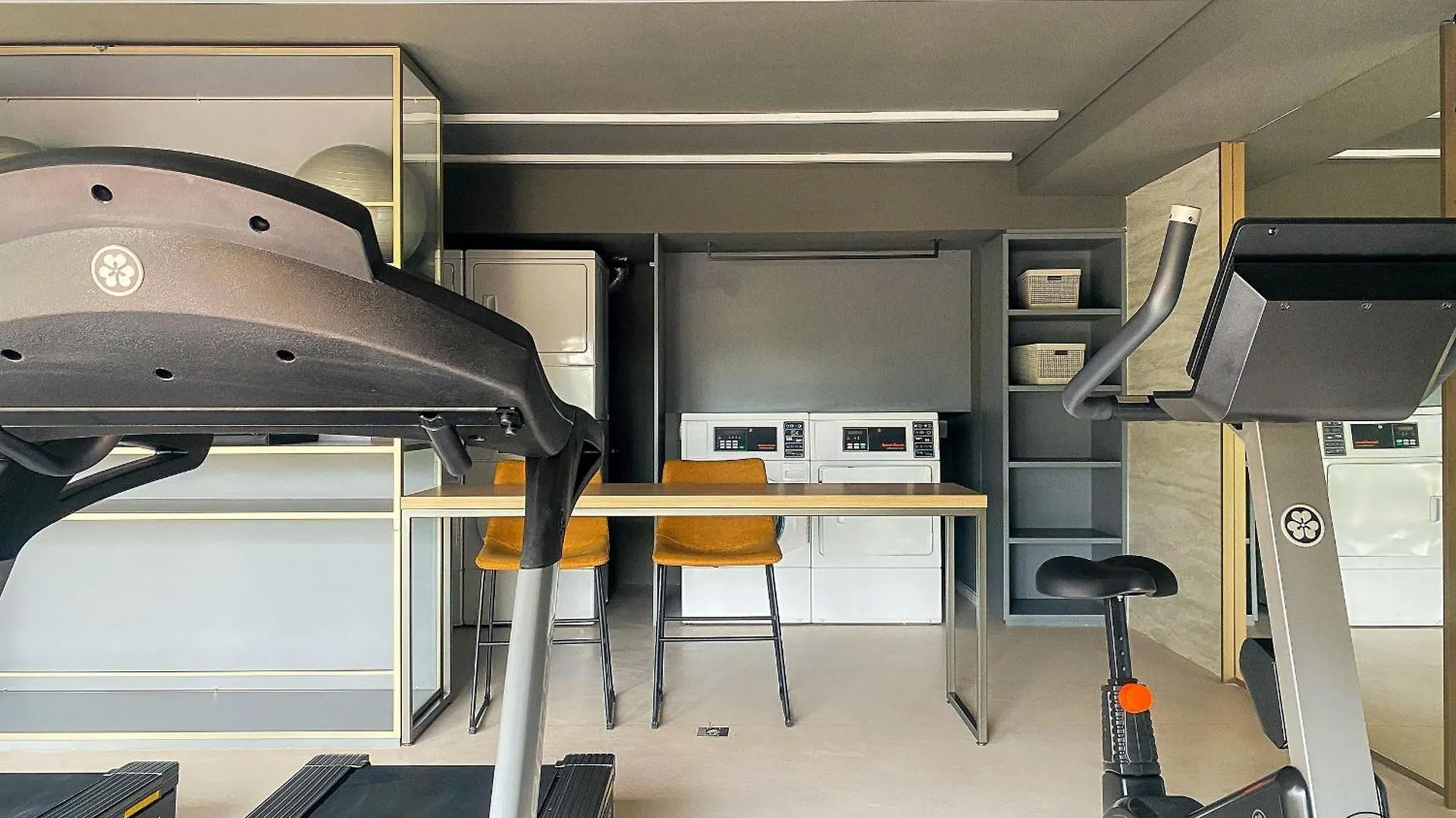 Saphir Vila Madalena Px Allianz/Parque/Puc-Sp Ac São Paulo 0*,  Brazílie